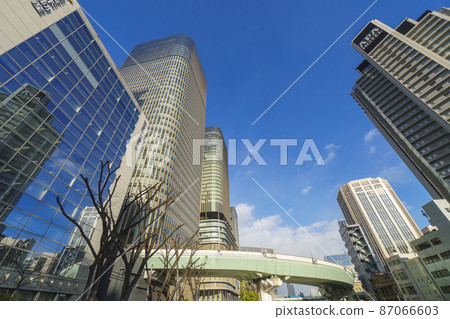 16:00左右肥後橋北辻附近的中之島建築物[大阪市景] 87066603