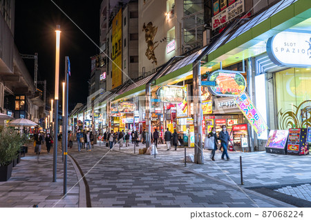 《兵庫縣》神戶三宮/三北通商店街 《兵庫縣》神戶三宮/三北通商店街 87068224