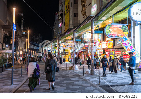 《兵庫縣》神戶三宮/三北通商店街 《兵庫縣》神戶三宮/三北通商店街 87068225