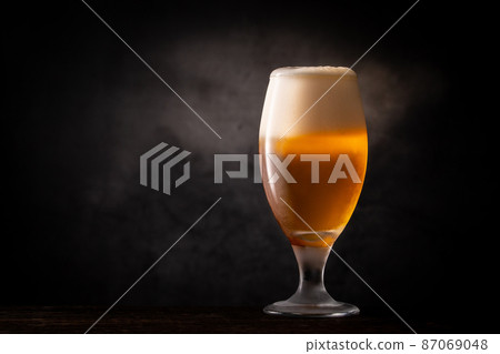 喝啤酒 喝啤酒 87069048