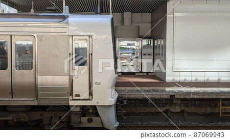 JR Kyushu 811 series 87069943