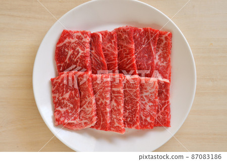 Domestic Japanese black beef peach for yakiniku Domestic Japanese black beef peach for yakiniku 87083186