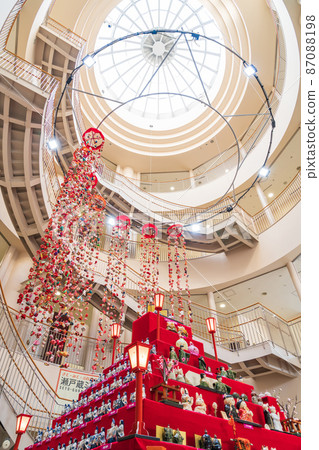 Setogura, Tsurushi Hina and Hina Mid <Seto City, Aichi Prefecture> 87088198