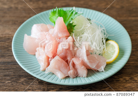 Tuna sashimi raw albacore tuna diced Tuna sashimi raw albacore tuna diced 87089347