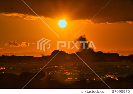 Sunset on the Jogasaki coast Sunset on the Jogasaki coast 87090970
