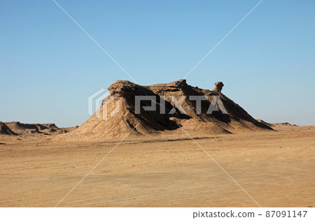 Ong Jemal - neck of the camel, Sahara desert, Tunisia Ong Jemal - neck of the camel, Sahara desert, Tunisia 87091147