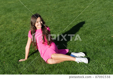 What makes child happy. Summer vacation. Vacation What makes child happy. Summer vacation. Vacation 87091538