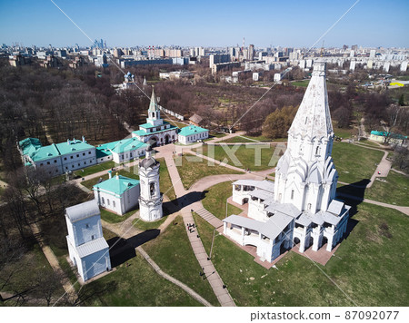 Church of the Ascension in Kolomenskoye park Church of the Ascension in Kolomenskoye park 87092077