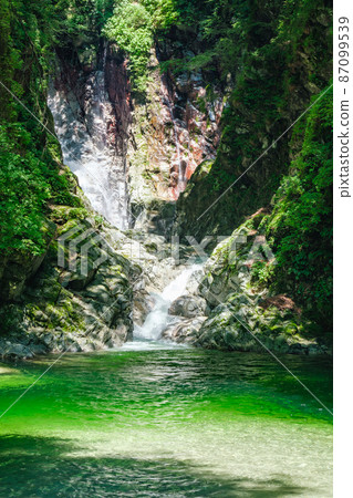 Ojiragawa Canyon (Summer): Sengabuchi Ojiragawa Canyon (Summer): Sengabuchi 87099539