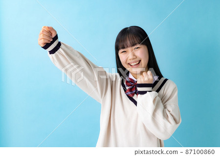 初中女學生 87100860