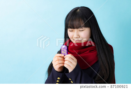 初中女學生 87100921