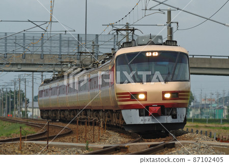北陸本線加賀-笠間-三河JR西485系列A02編隊(京都)雷長 北陸本線加賀-笠間-三河JR西485系列A02編隊(京都)雷長 87102405