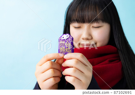 初中女學生 87102691
