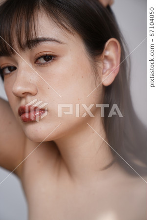 Women's beauty portrait Women's beauty portrait 87104050