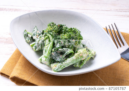 芥末蛋黃醬油菜花 87105787