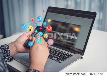 Social Media and Technology Internet Communication Connection Concept. Business Woman's Hands is Using Social Media Via Smartphone With Notification Icon. Technology Digital Media Mobile Phone Network Social Media and Technology Internet Communication Connection Concept. Business Woman's Hands is Using Social Media Via Smartphone With Notification Icon. Technology Digital Media Mobile Phone Network 87107705