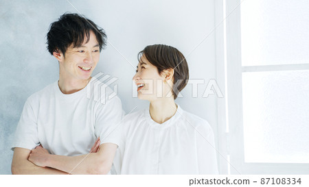 Smile couple / couple Smile couple / couple 87108334