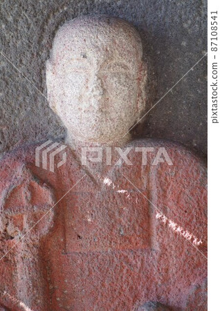 松本信州的文化財產 清水地藏的吉佐尊木曾吉中的兒子，是吉中追悼會的禮物嗎？ 87108541