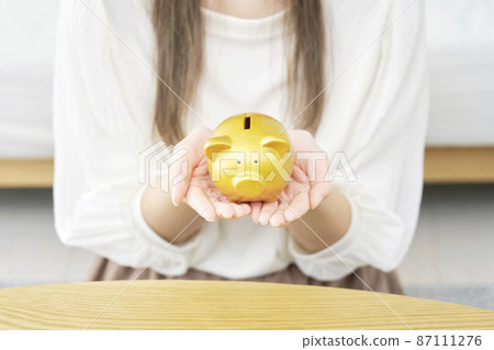 Image of saving money Image of saving money 87111276