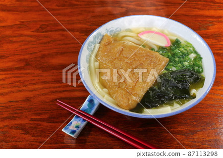 Kitsune Udon 87113298