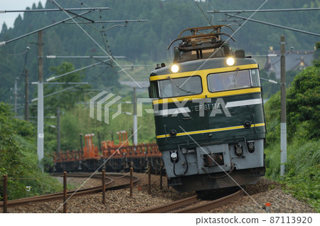 北陸本線 Kurikara-Tsubata JR West EF81-114(Tsuruga)+長鐵路Chiki Ronchiki 北陸本線 Kurikara-Tsubata JR West EF81-114(Tsuruga)+長鐵路Chiki Ronchiki 87113920