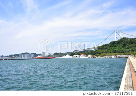 關門橋、門司港、下關和關門海峽的風景 87117591