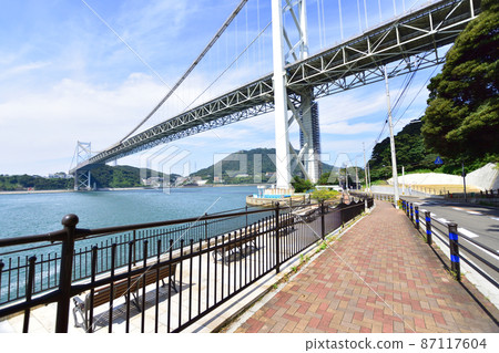 關門橋、門司港、下關和關門海峽的風景 87117604