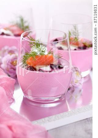 Beetroot and horseradish mousse with salmon Beetroot and horseradish mousse with salmon 87119831