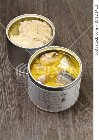 Boiled fish cans, mackerel and sardines Boiled fish cans, mackerel and sardines 87121413