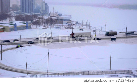 BARNAUL - JANUARY 21 winter city with car traffic on January 21, 2018 in Barnaul, Russia 87124459
