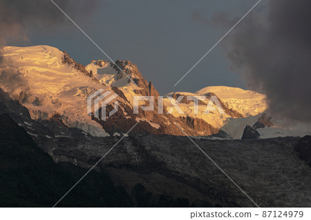 Mont Blanc at sunset. Alps. 87124979