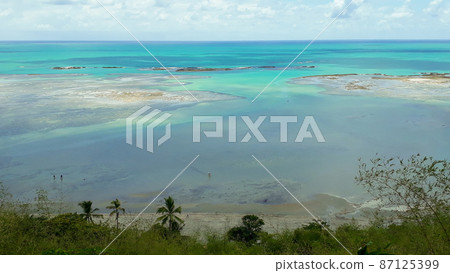 natural sea pools of the coral reefs barrier in Maragogi, Alagoas, Brazil 87125399