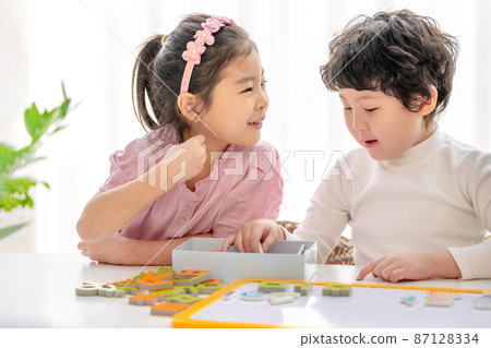 Children's Education Lifestyle Children's Education Lifestyle 87128334