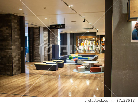 橫須賀購物中心 87128618