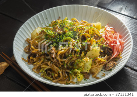 Yakisoba with potatoes Tochigi / local cuisine 87131341