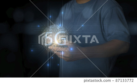 Men use mobile phones with 5G technology, Global network connection future innovation technology 5G network wireless systems and internet of things or IOT. 87133772