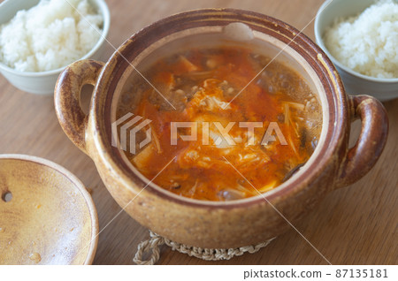 酸辣湯（Sanrattan、Suratan） 87135181