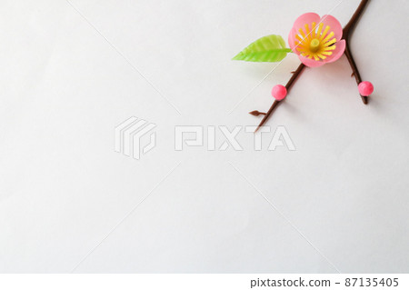 Hinamatsuri flowers 87135405