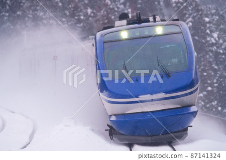 短跑 短跑 87141324