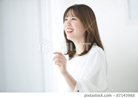 Whitening beauty for young women Whitening beauty for young women 87143988