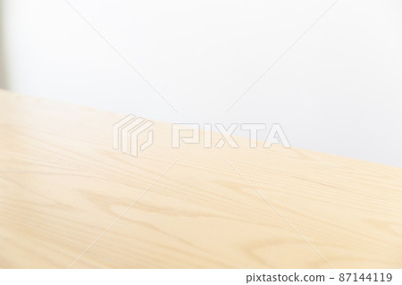 Unmanned cut for table synthesis 87144119