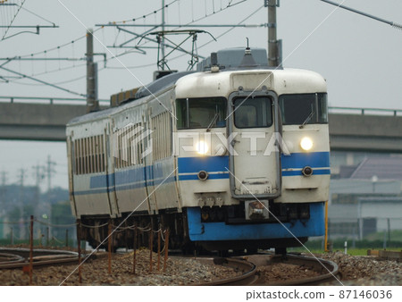 北陸本線加賀-笠間-三河 JR 西 475 系列 A06 組織(金澤) 北陸本線加賀-笠間-三河 JR 西 475 系列 A06 組織(金澤) 87146036