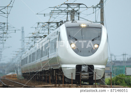 Hokuriku Main Line Mikawa-Kaga Kasama JR West 683 series S03 + S26 formation (Kanazawa) Shirasagi 87146051