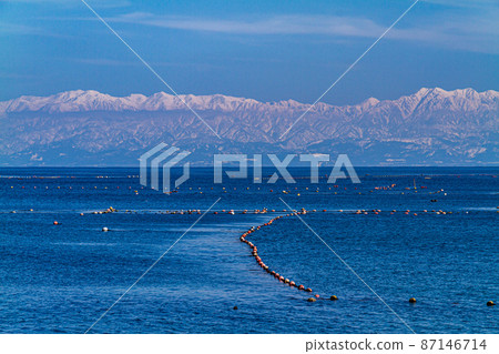 Tateyama mountain range over the sea from Himi coast 87146714