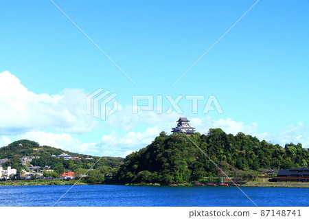 Scenery of Inuyama City, National Treasure Inuyama Castle and Kiso River 87148741