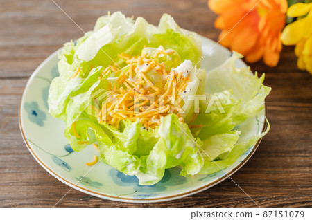 Baby star crunchy salad Baby star crunchy salad 87151079