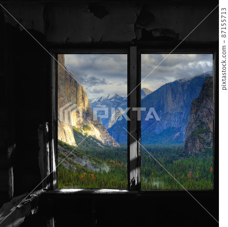 Window Yosemite Valley 87155713