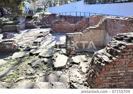 山手80號建築遺址 87158709
