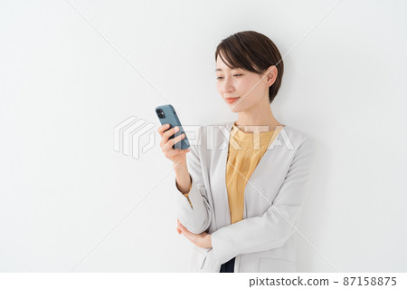 智能手機的女人 智能手機的女人 87158875