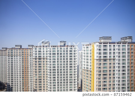 High-rise apartment 87159462